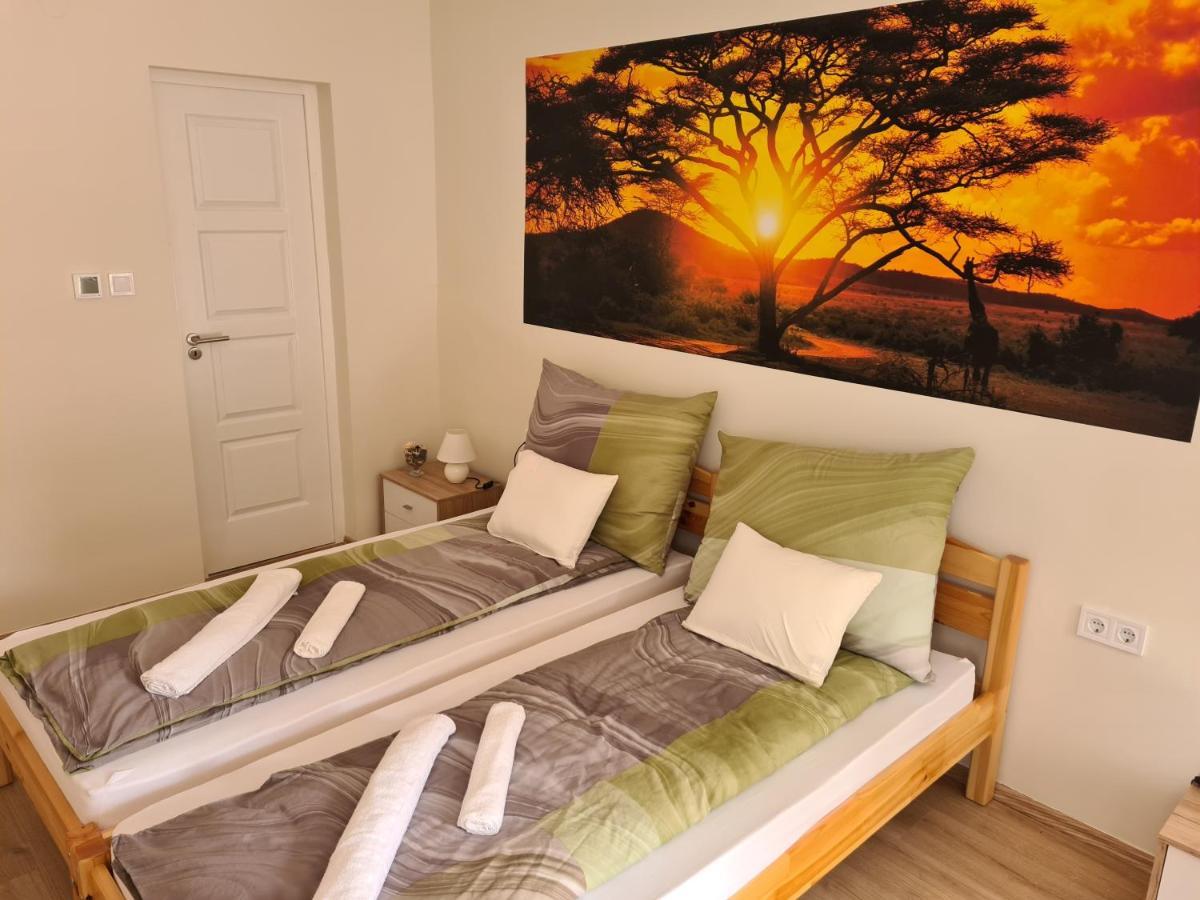 Napfeny Apartman Mako Ngoại thất bức ảnh